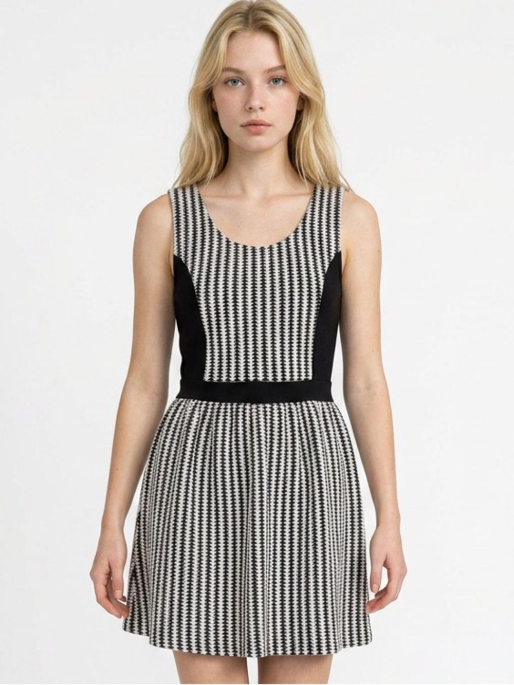 CHARMING CHARLIE | Geometric Black White Dress L